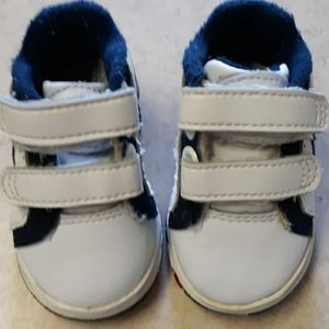 Rawlings infant baseball shoes size 2
